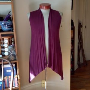 Vest Sharkbite Hem GUC